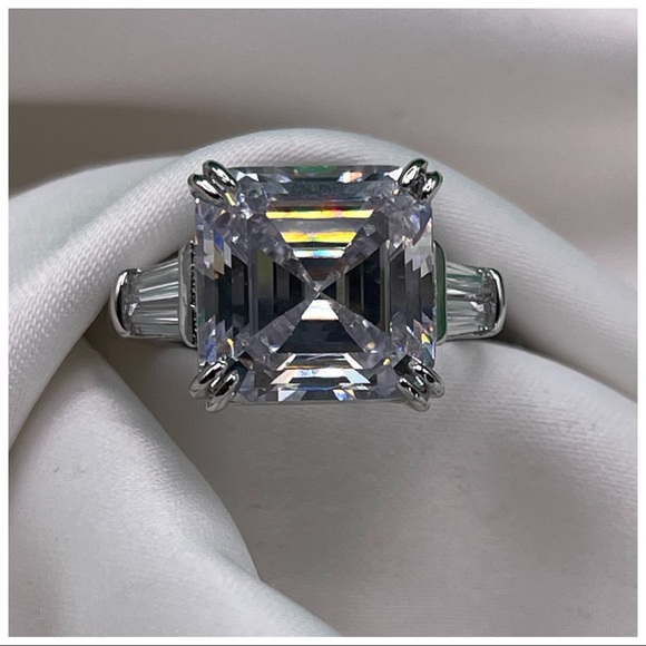 Asscher Cut 6 Carat Simulated Diamond Ring 925 Silver The Doeanne - Picture 7 of 12